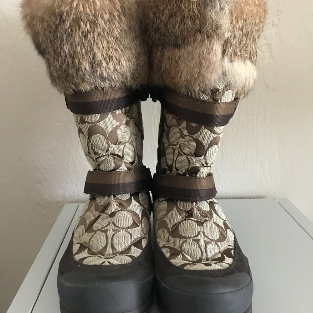 Coach boots size 9 women